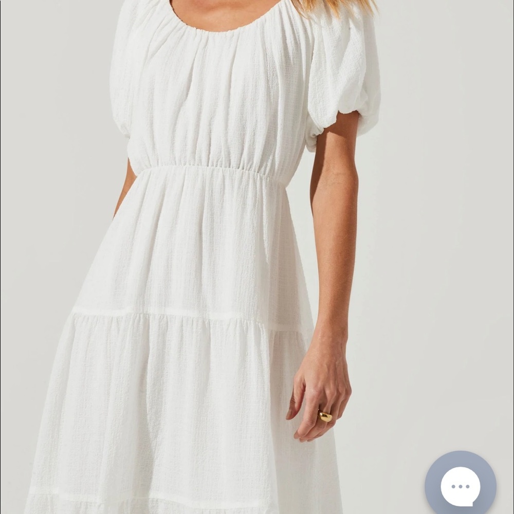 ASTR SMOCKED TIERED MAXI DRESS